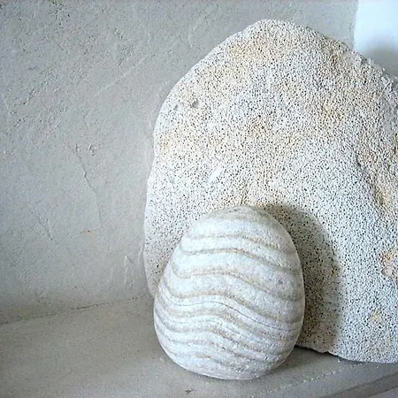 Anemomilos *