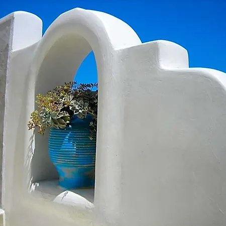 Hotel Anemomilos *